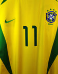 2002 - 04 Brazil Home Shirt Ronaldinho 11 (M) - Eternal Pitch