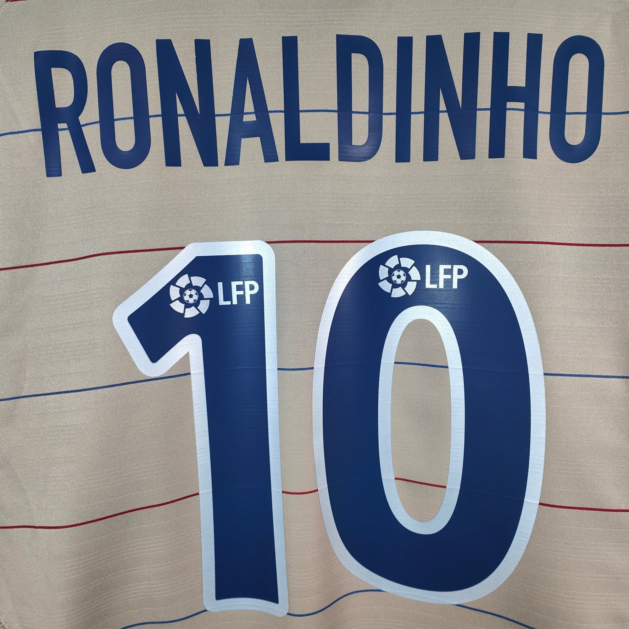 2003 - 04 FC Barcelona Away Shirt Ronaldinho 10 - 8/10 - (L) - Eternal Pitch