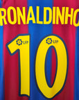 2003 - 04 FC Barcelona Home Shirt Ronaldinho 10 (M) - Eternal Pitch