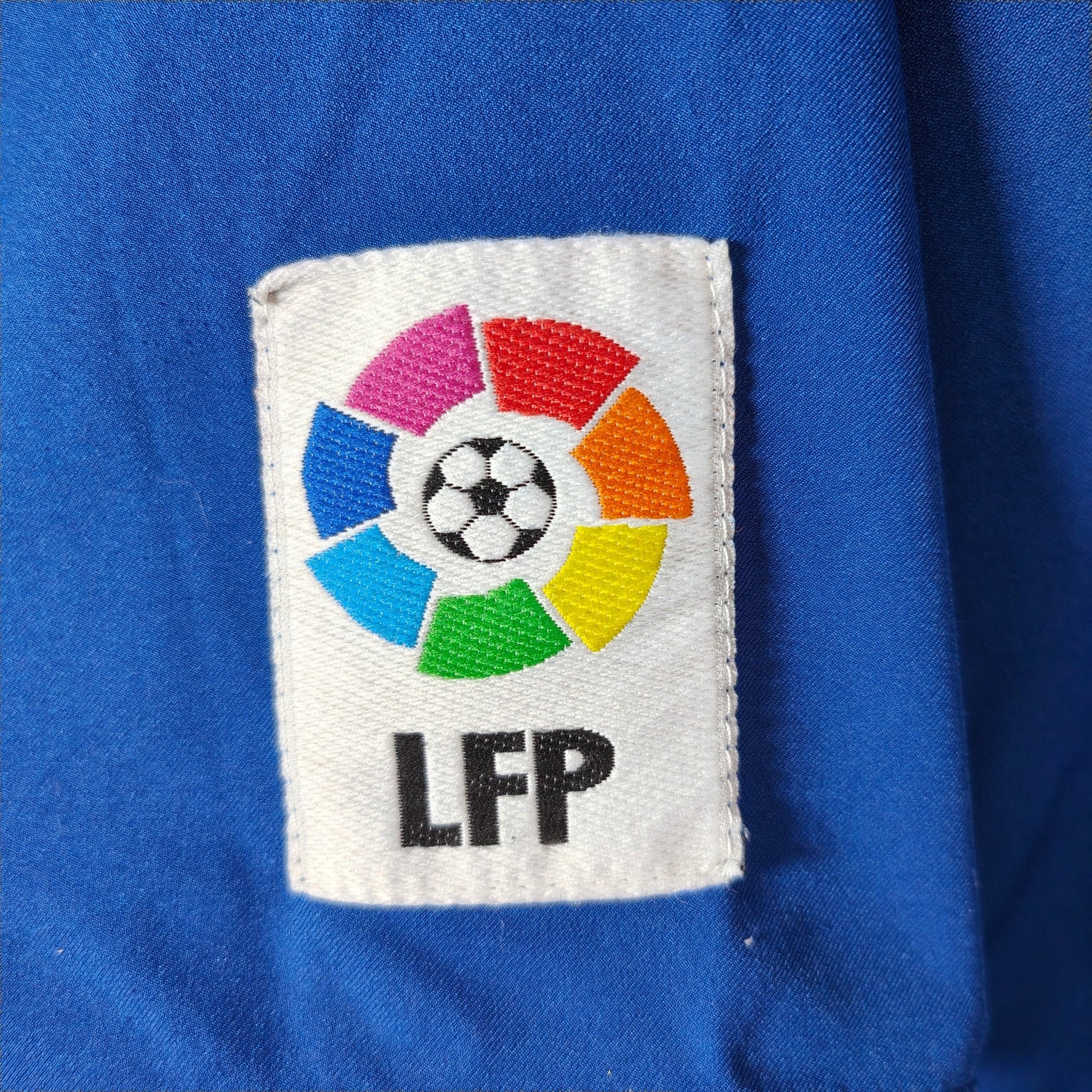 2004 - 05 FC Barcelona Away Shirt Ronaldinho 10 - 9.5/10 - (M) - Eternal Pitch