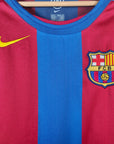 2004 - 05 FC Barcelona Home Shirt Ronaldinho 10 - 9.5/10 - (M) - Eternal Pitch