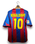 2004 - 05 FC Barcelona Home Shirt Ronaldinho 10 - 9.5/10 - (M) - Eternal Pitch