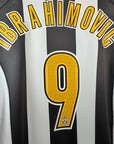 2004 - 05 Juventus Home Shirt Ibrahimovic 9 - 8.5/10 - (L) - Eternal Pitch