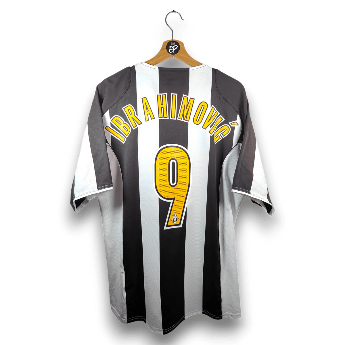 2004-05 Juventus Home Shirt Ibrahimovic #9 - 8.5/10 - (L