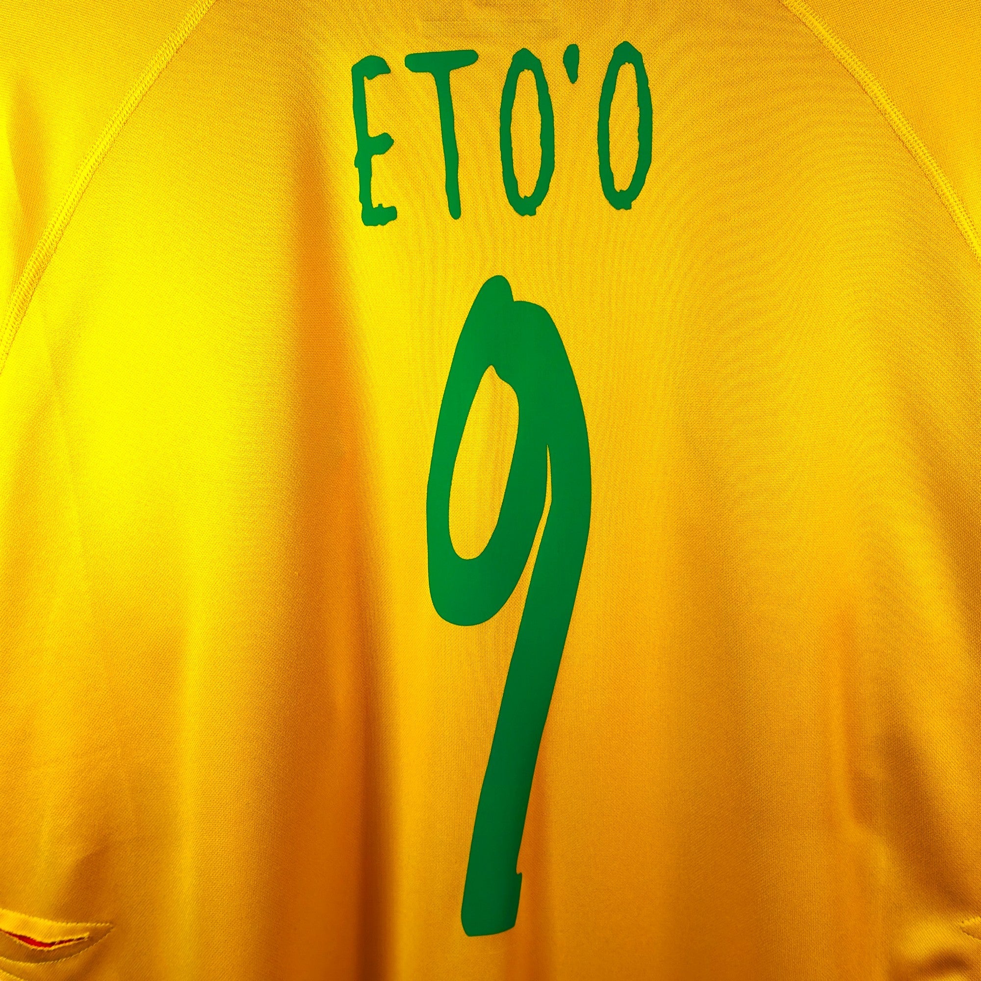 2004 - 06 Cameroon Away Shirt Eto'o 9 - 9/10 - (L) - Eternal Pitch