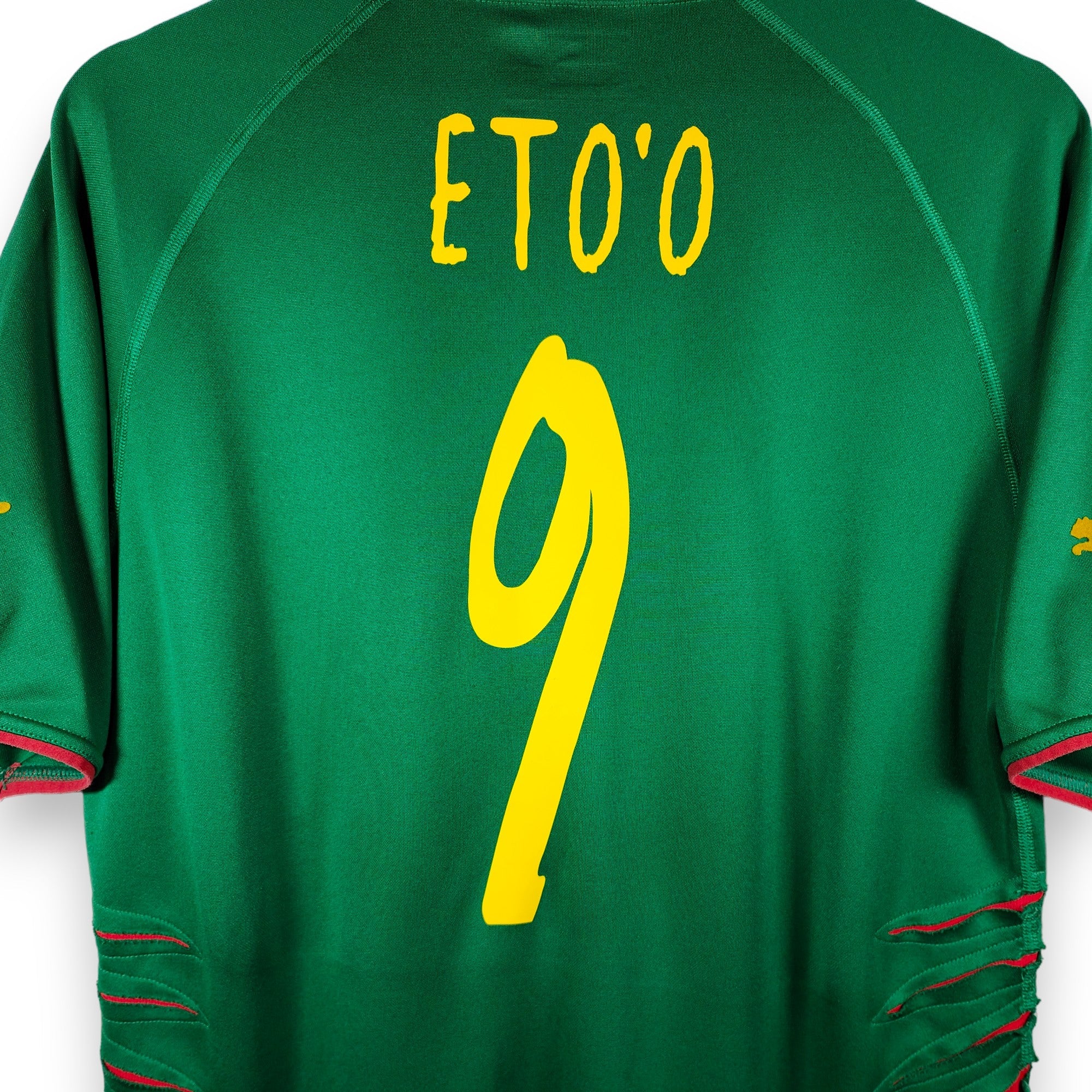 2004 - 06 Cameroon Home Shirt Eto'o 9 (M) - Eternal Pitch