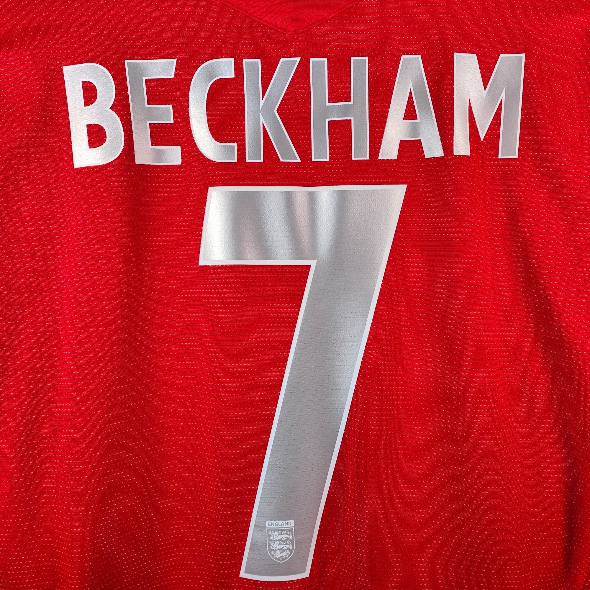 2004 - 06 England Away Shirt Beckham 7 (L) - Eternal Pitch