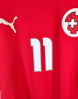 2004 - 06 Switzerland Home Shirt Chapuisat 11 - 8/10 - (S) - Eternal Pitch