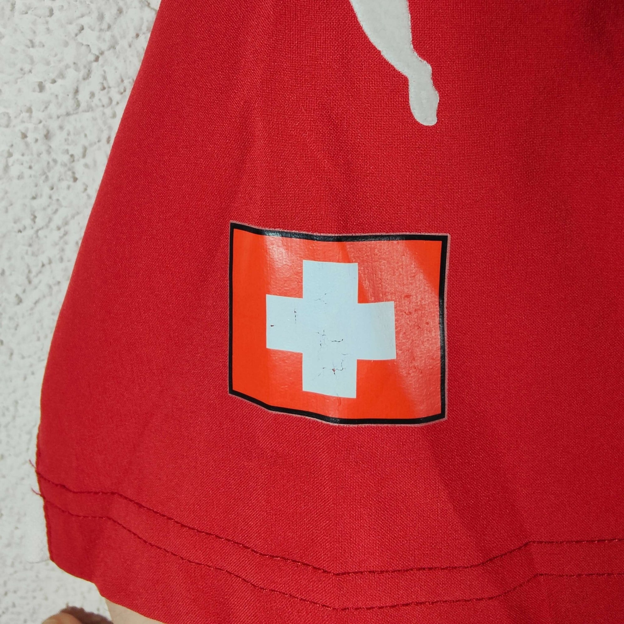 2004 - 06 Switzerland Home Shirt Hakan Yakin 10 - 9/10 - (S) - Eternal Pitch