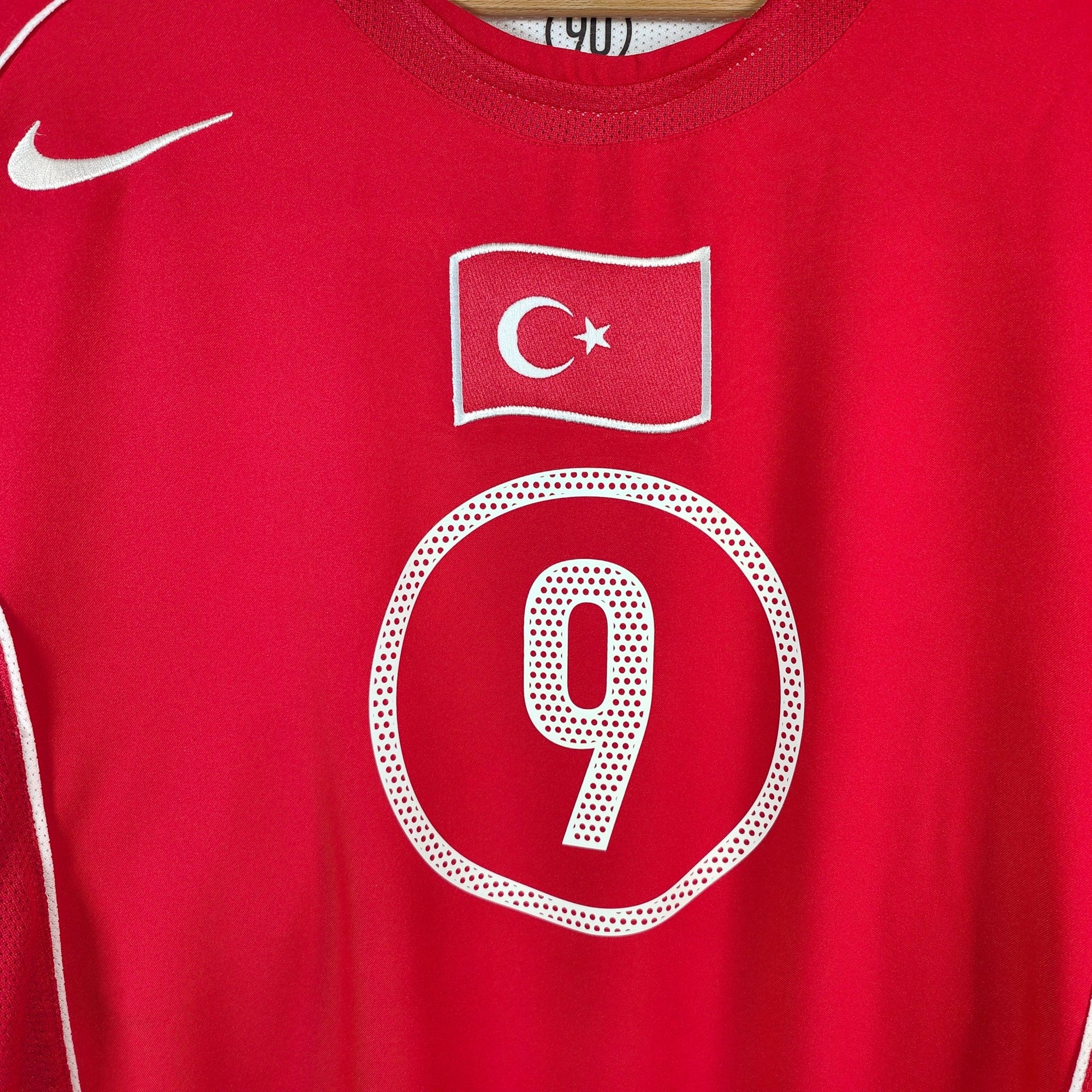 2004 - 06 Turkey Home Shirt Hakan Sukur 9 - 9.5/10 - (M) - Eternal Pitch