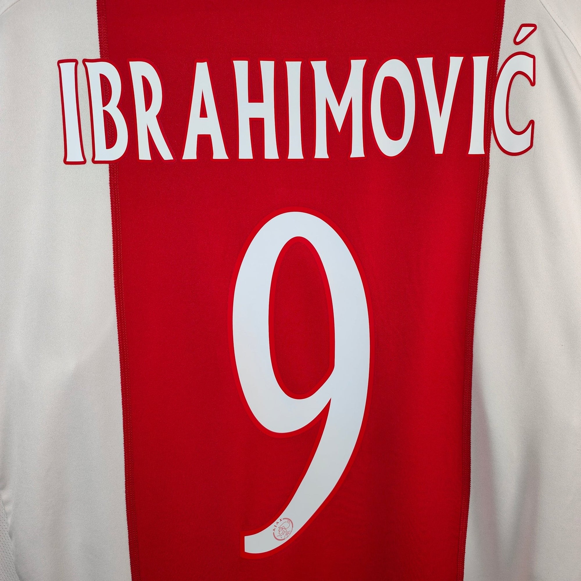 2005 - 06 Ajax Amsterdam Home Shirt Ibrahimovic 9 - 8.5/10 - (XL) - Eternal Pitch