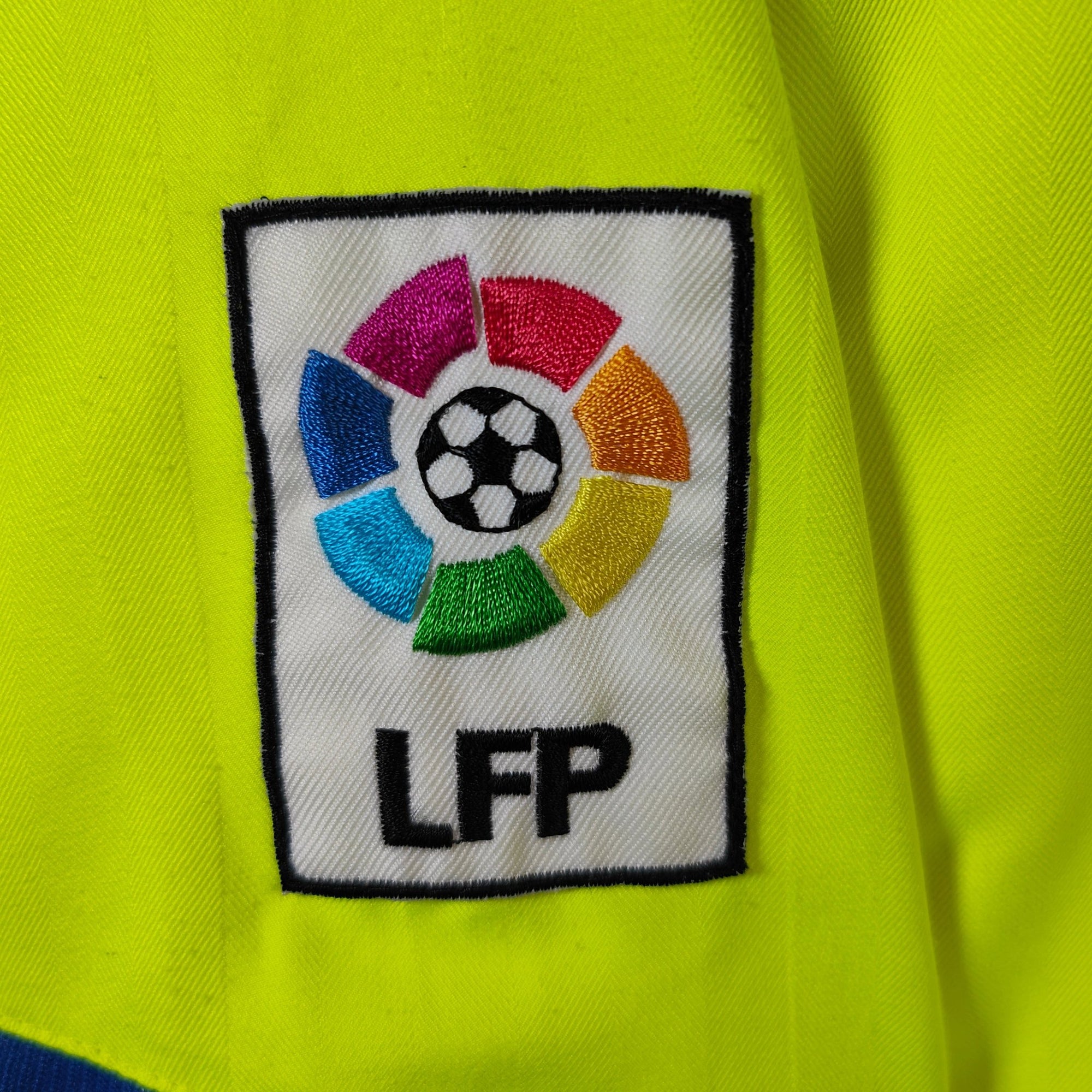 2005 - 06 FC Barcelona Away Shirt Messi 30 - 9.5/10 - (M) - Eternal Pitch