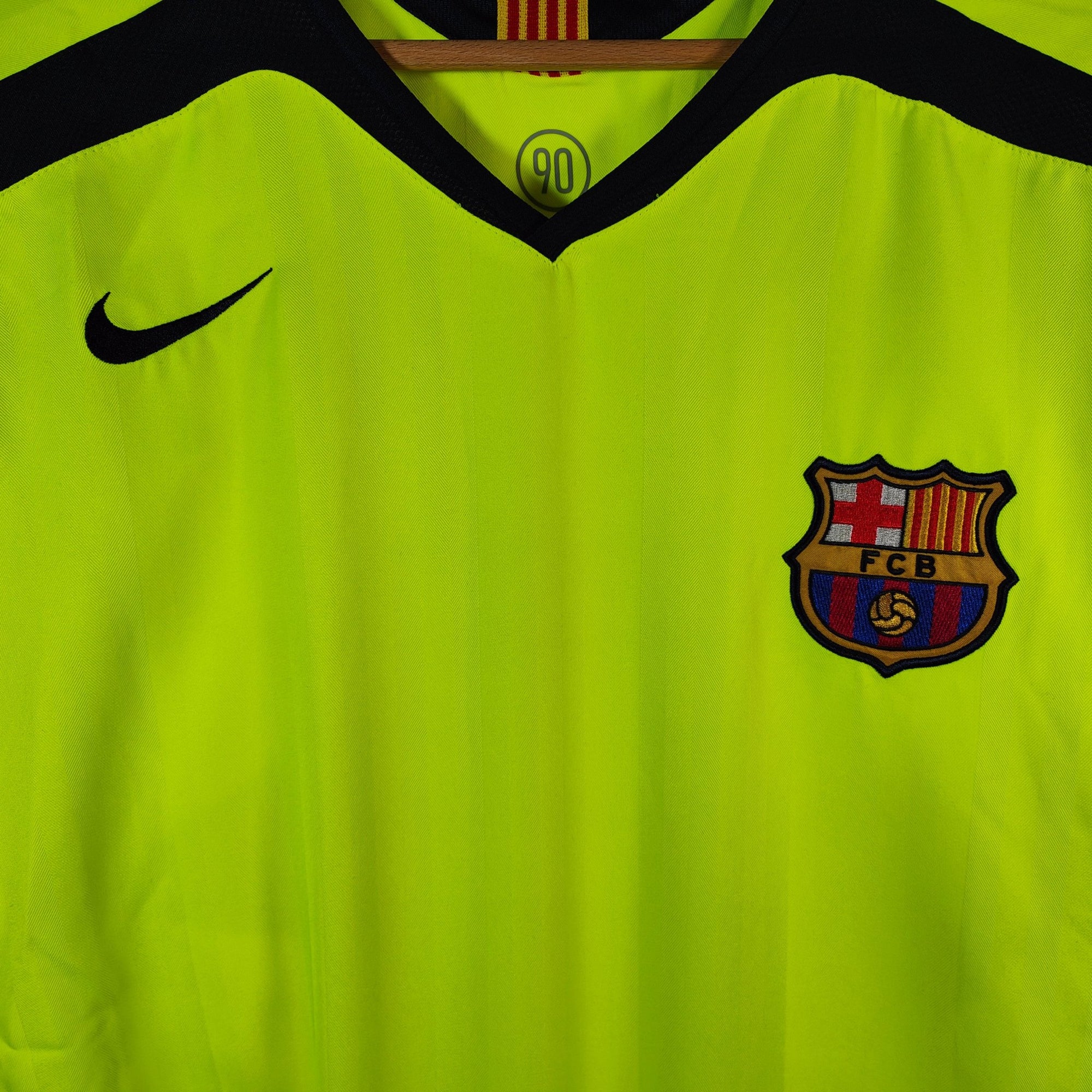 2005 - 06 FC Barcelona Away Shirt Ronaldinho 10 - 9/10 - (XL) - Eternal Pitch