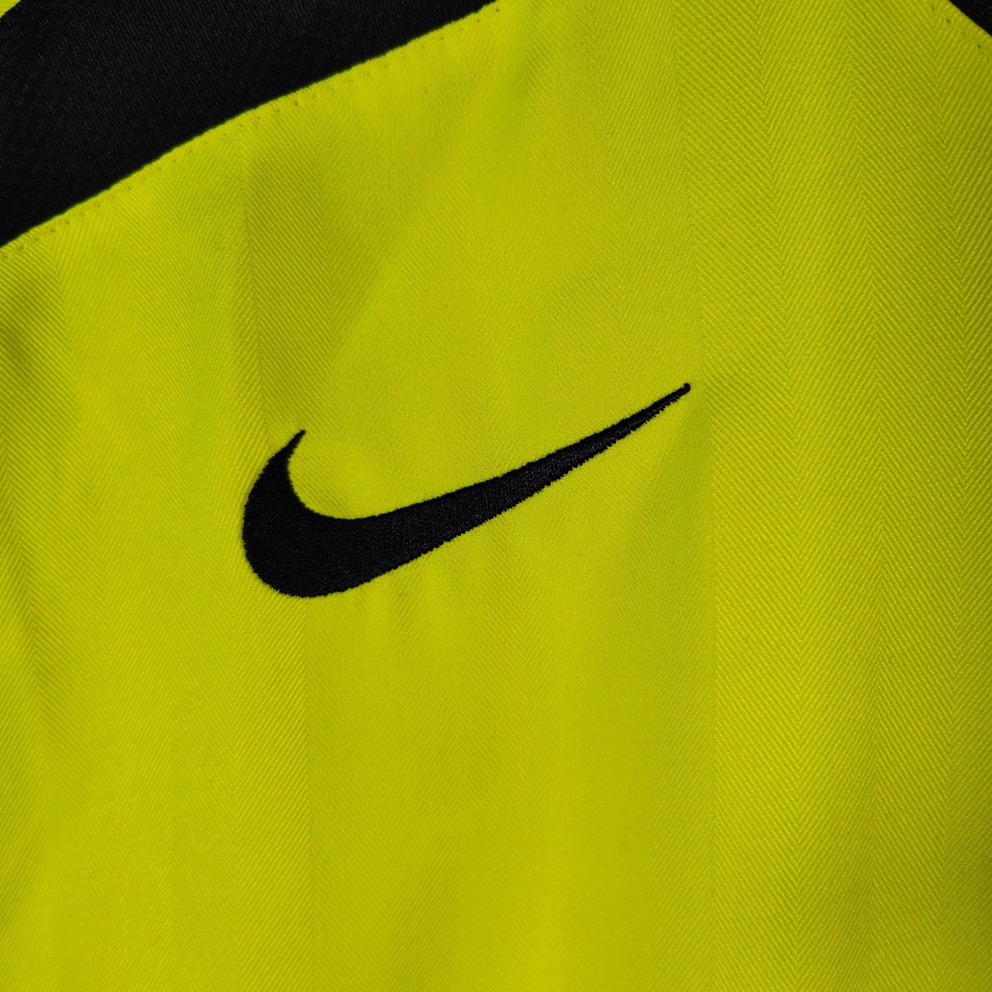 2005 - 06 FC Barcelona Away Shirt Ronaldinho 10 - 9/10 - (XL) - Eternal Pitch