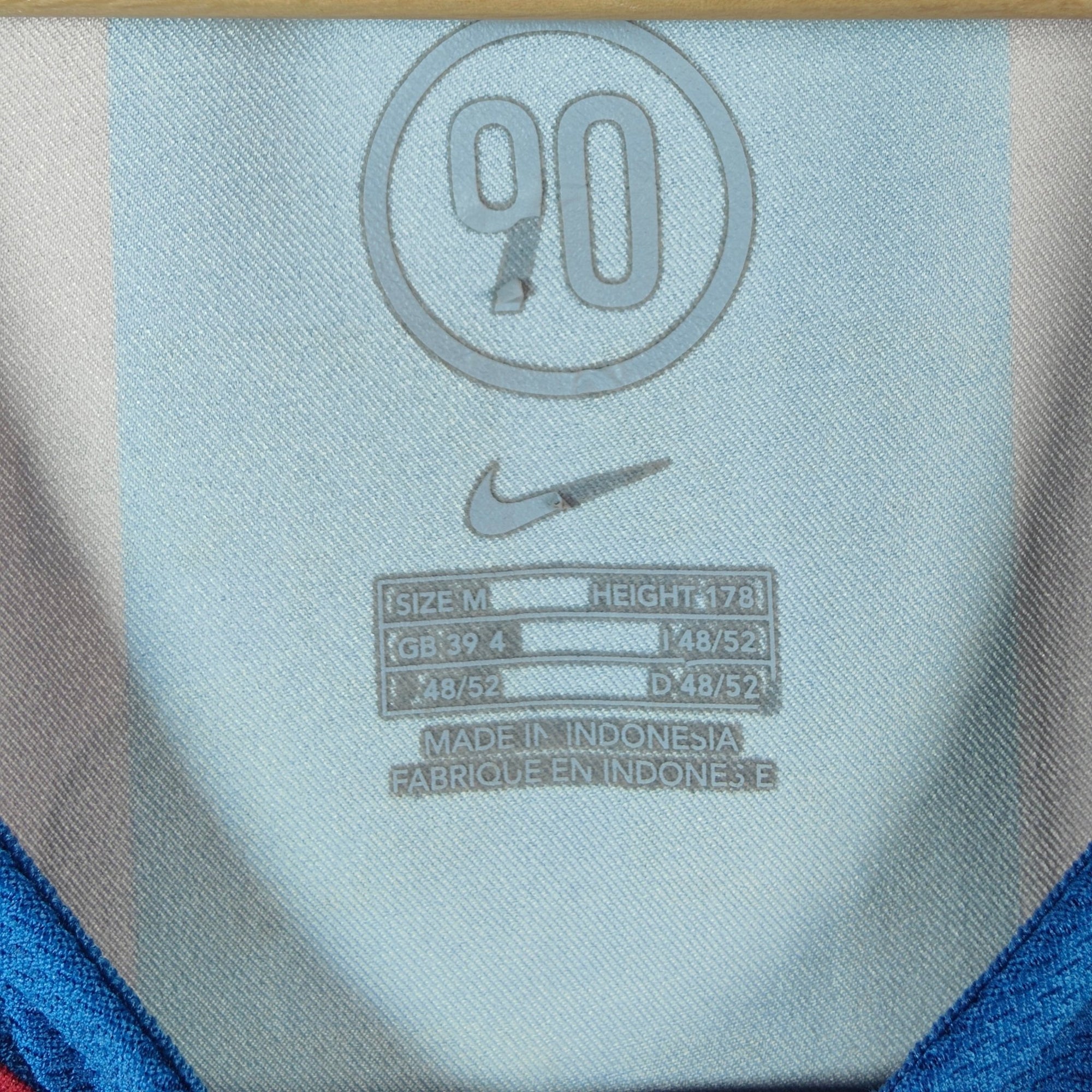 2005 - 06 FC Barcelona Home Shirt Messi 30 - 7.5/10 - (M) - Eternal Pitch