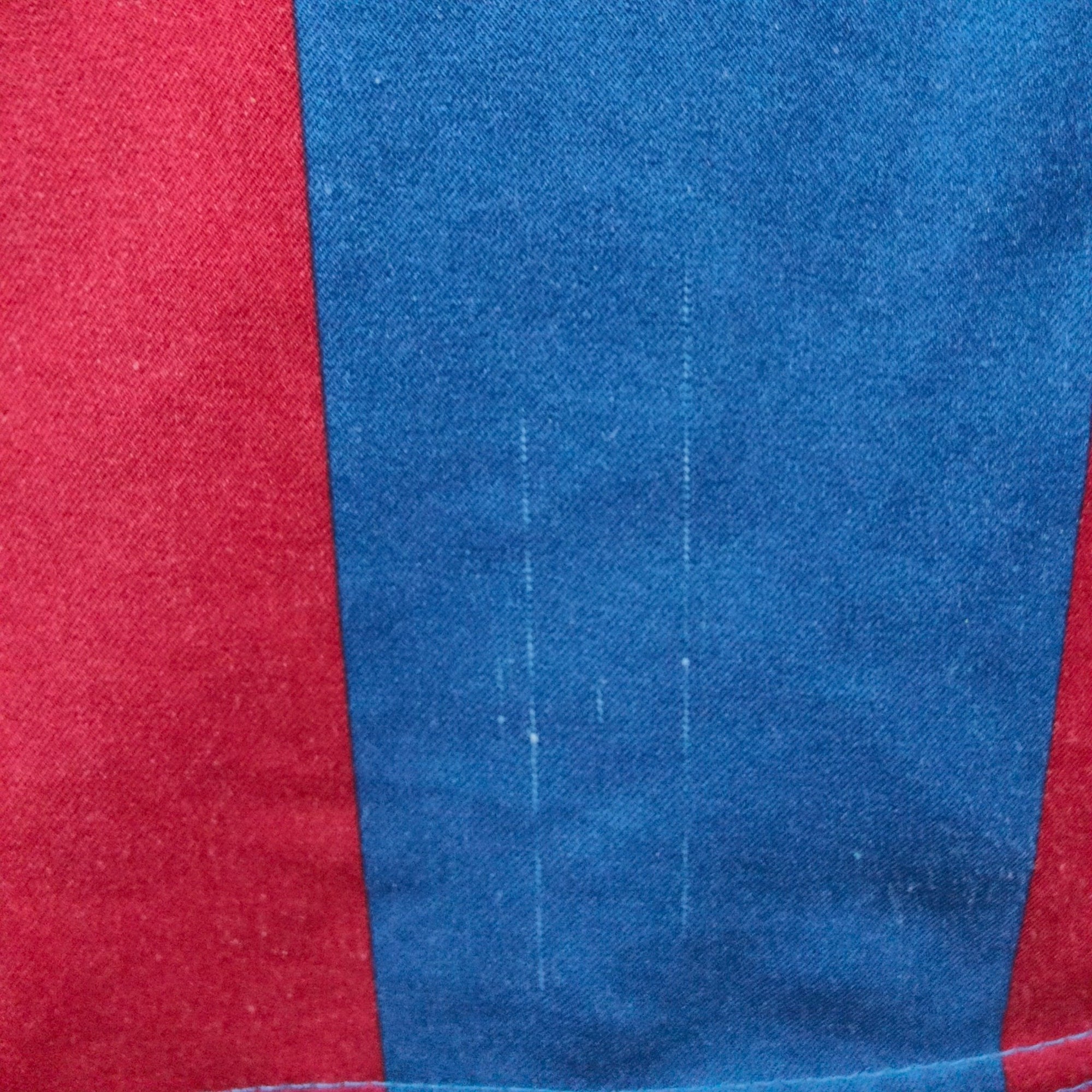 2005 - 06 FC Barcelona Home Shirt Messi 30 - 7.5/10 - (M) - Eternal Pitch