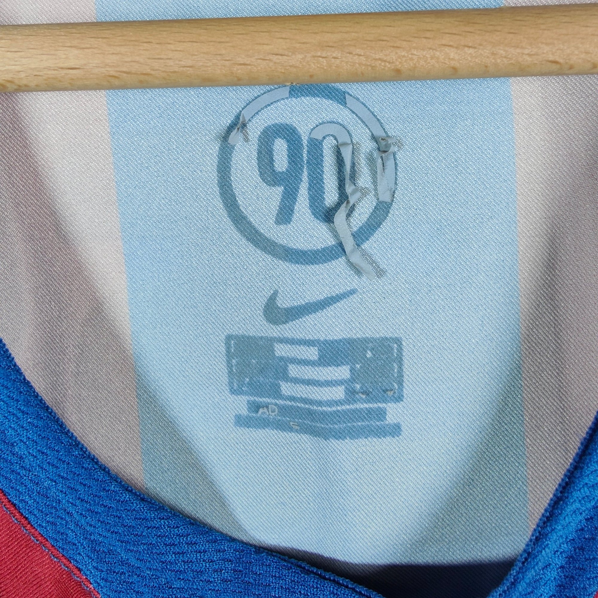 2005 - 06 FC Barcelona Home Shirt Messi 30 - 8/10 - (M) - Eternal Pitch
