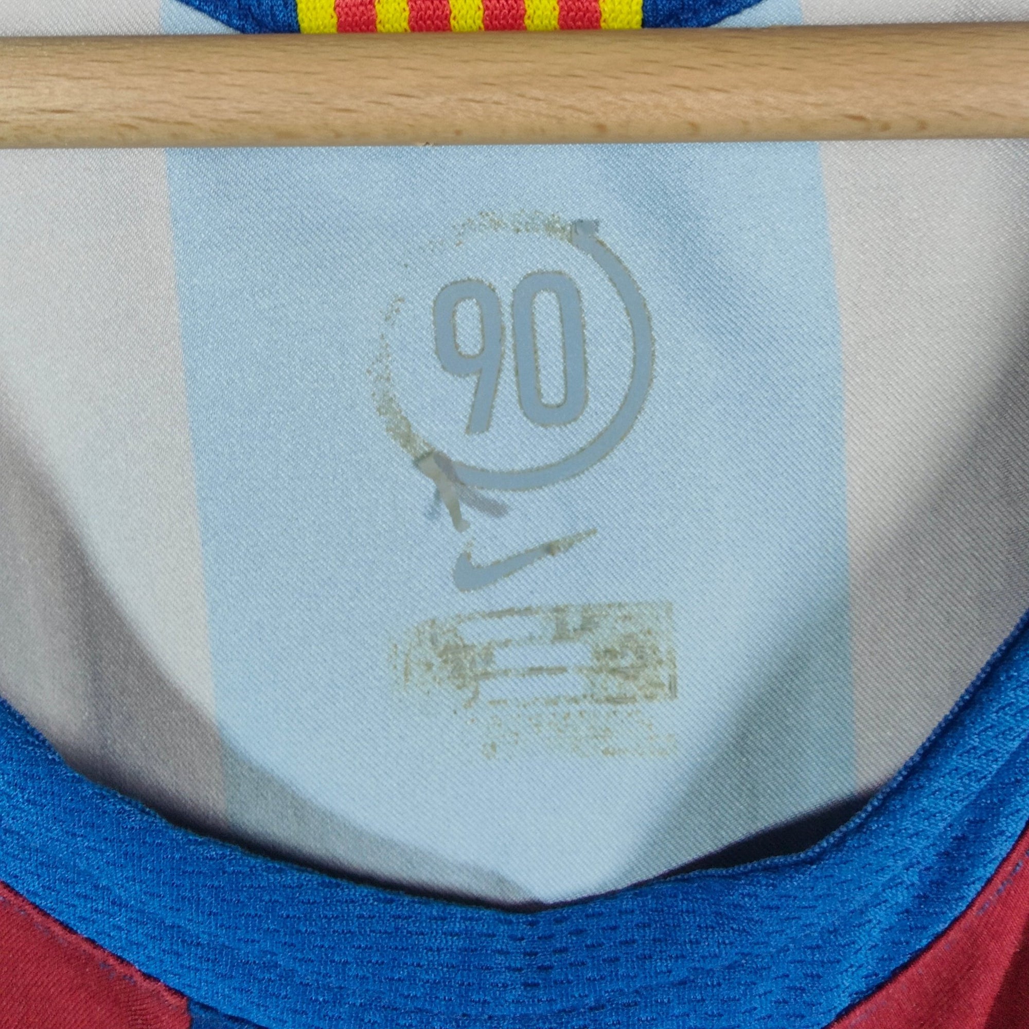 2005 - 06 FC Barcelona Home Shirt Ronaldinho 10 - 8/10 - (L) - Eternal Pitch