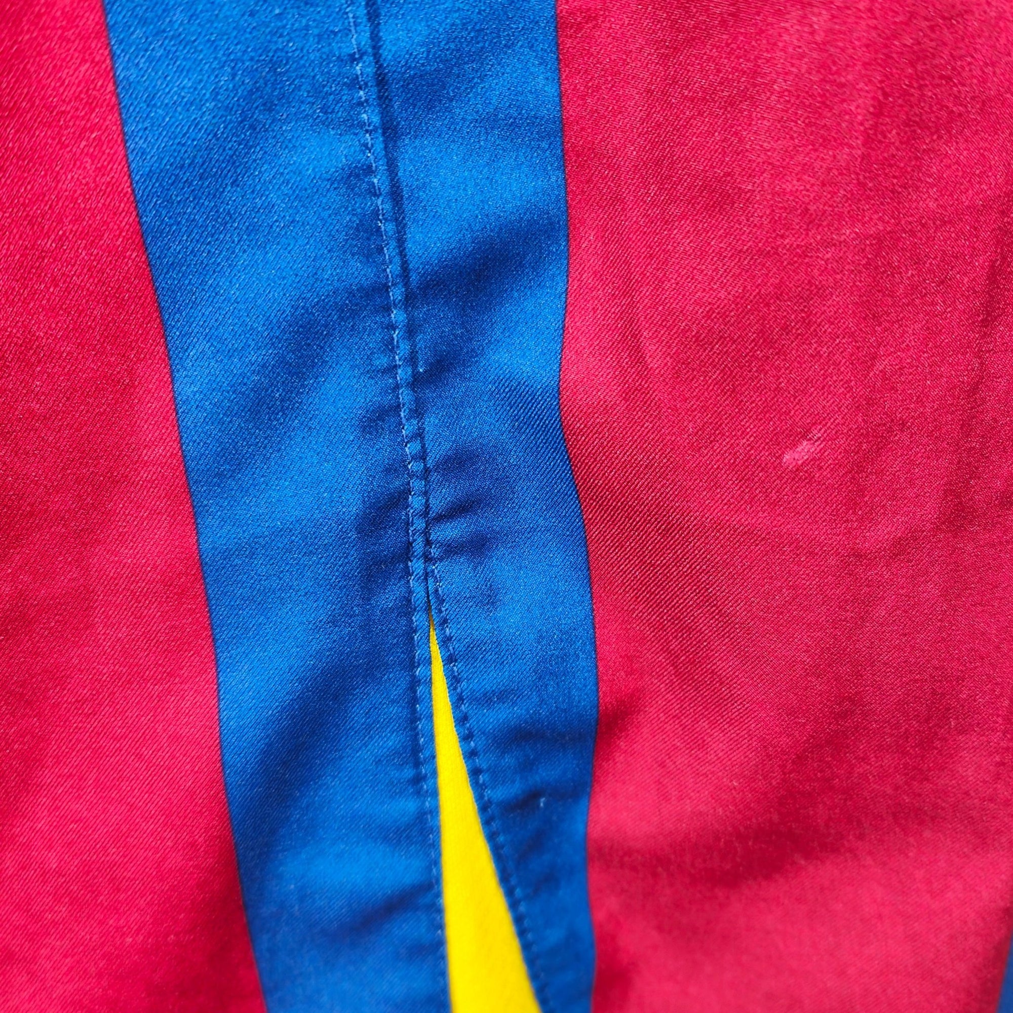 2005 - 06 FC Barcelona Home Shirt Ronaldinho 10 - 8/10 - (L) - Eternal Pitch