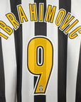 2005 - 06 Juventus Home Shirt Ibrahimovic 9 - 7/10 - (M) - Eternal Pitch