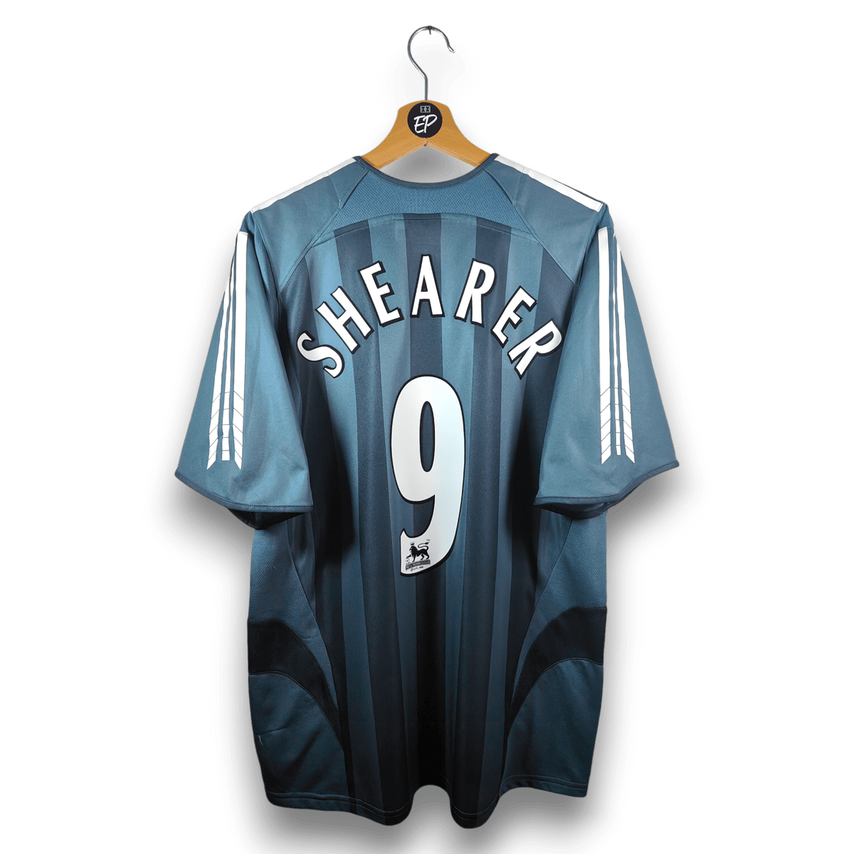 2005-06-newcastle-away-shirt-