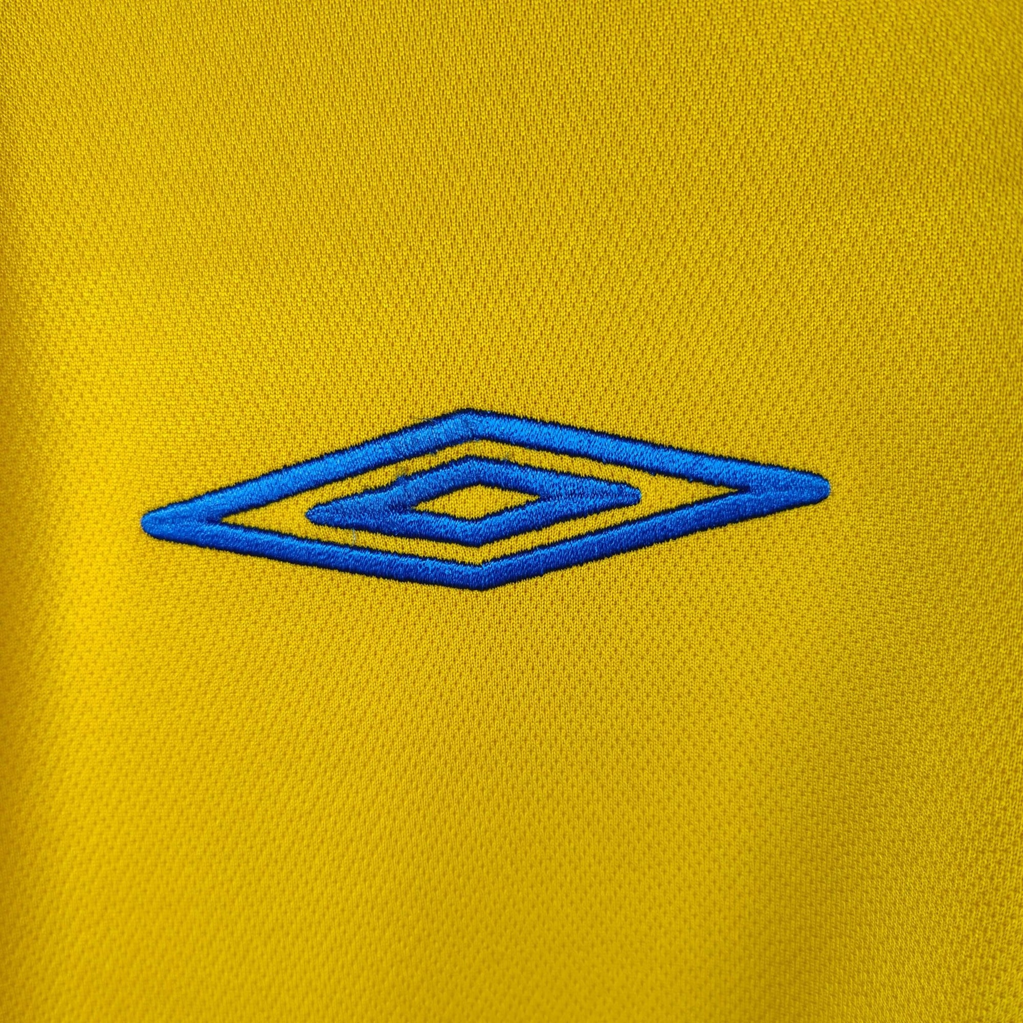 2005 - 06 Sweden Home Shirt Ibrahimovic 10 - 9/10 - (XL) - Eternal Pitch