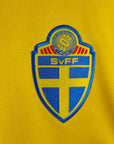 2005 - 06 Sweden Home Shirt Ibrahimovic 10 - 9/10 - (XL) - Eternal Pitch