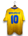 2005 - 06 Sweden Home Shirt Ibrahimovic 10 - 9.5/10 - (L) - Eternal Pitch