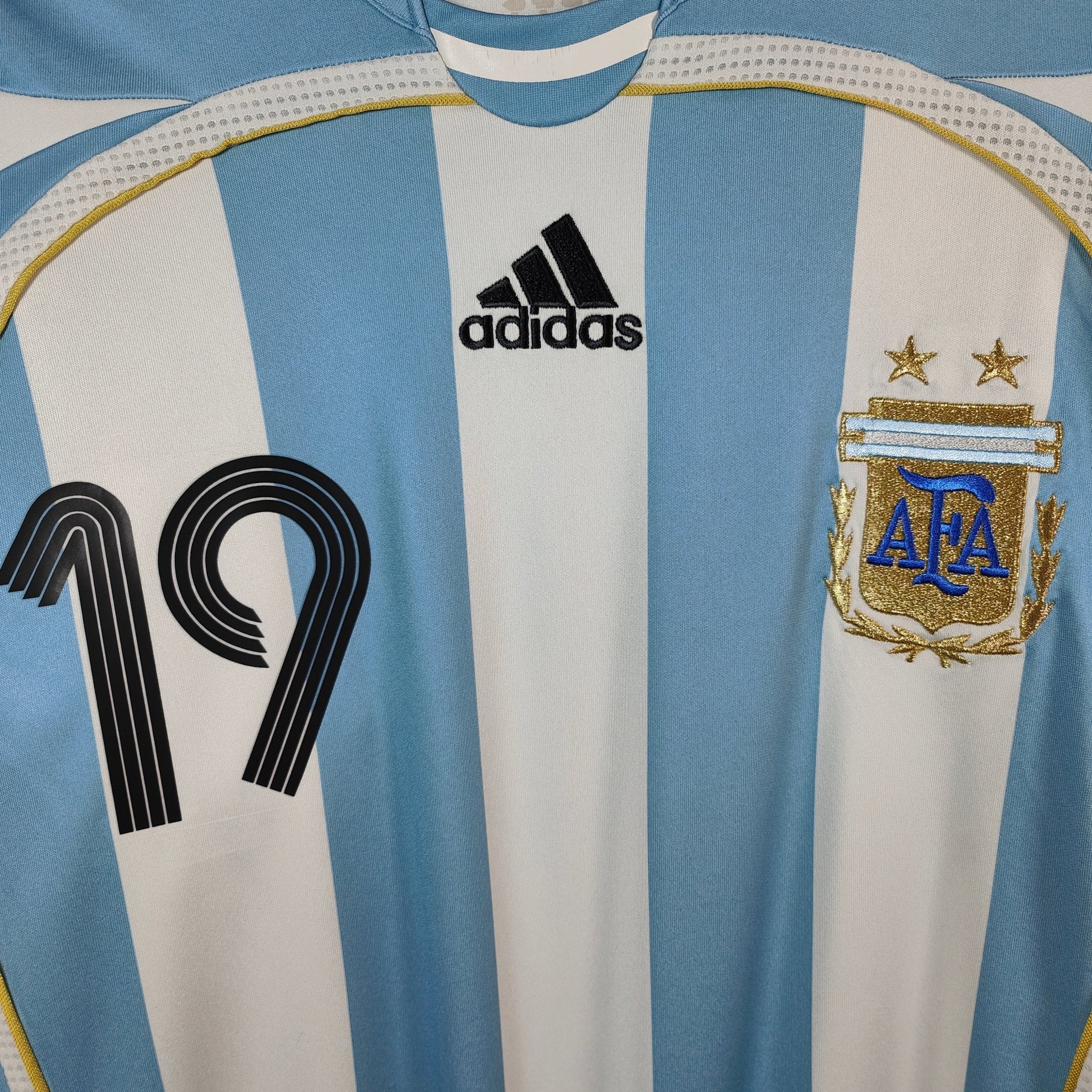 2005-07 Argentina Home Shirt Messi #19 - 9/10 - (M) – 739802