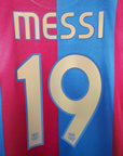 2006 - 07 FC Barcelona Home Shirt Messi 19 - 7.5/10 - (XL) - Eternal Pitch
