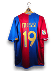 2006 - 07 FC Barcelona Home Shirt Messi 19 (XL) - Eternal Pitch