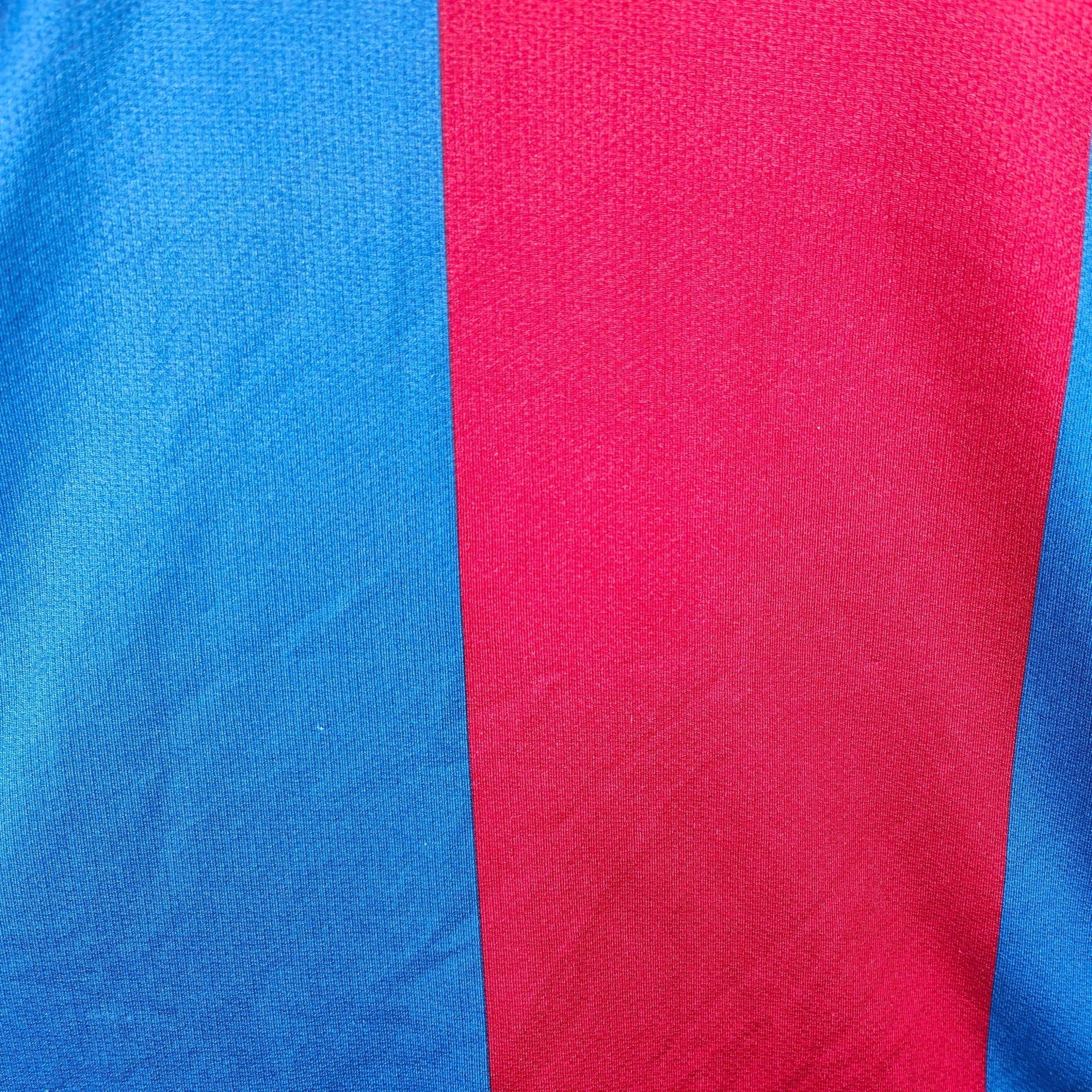 2006 - 07 FC Barcelona Home Shirt Ronaldinho 10 - 8/10 - (L) - Eternal Pitch