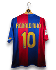 2006 - 07 FC Barcelona Home Shirt Ronaldinho 10 - 8.5/10 - (L) - Eternal Pitch