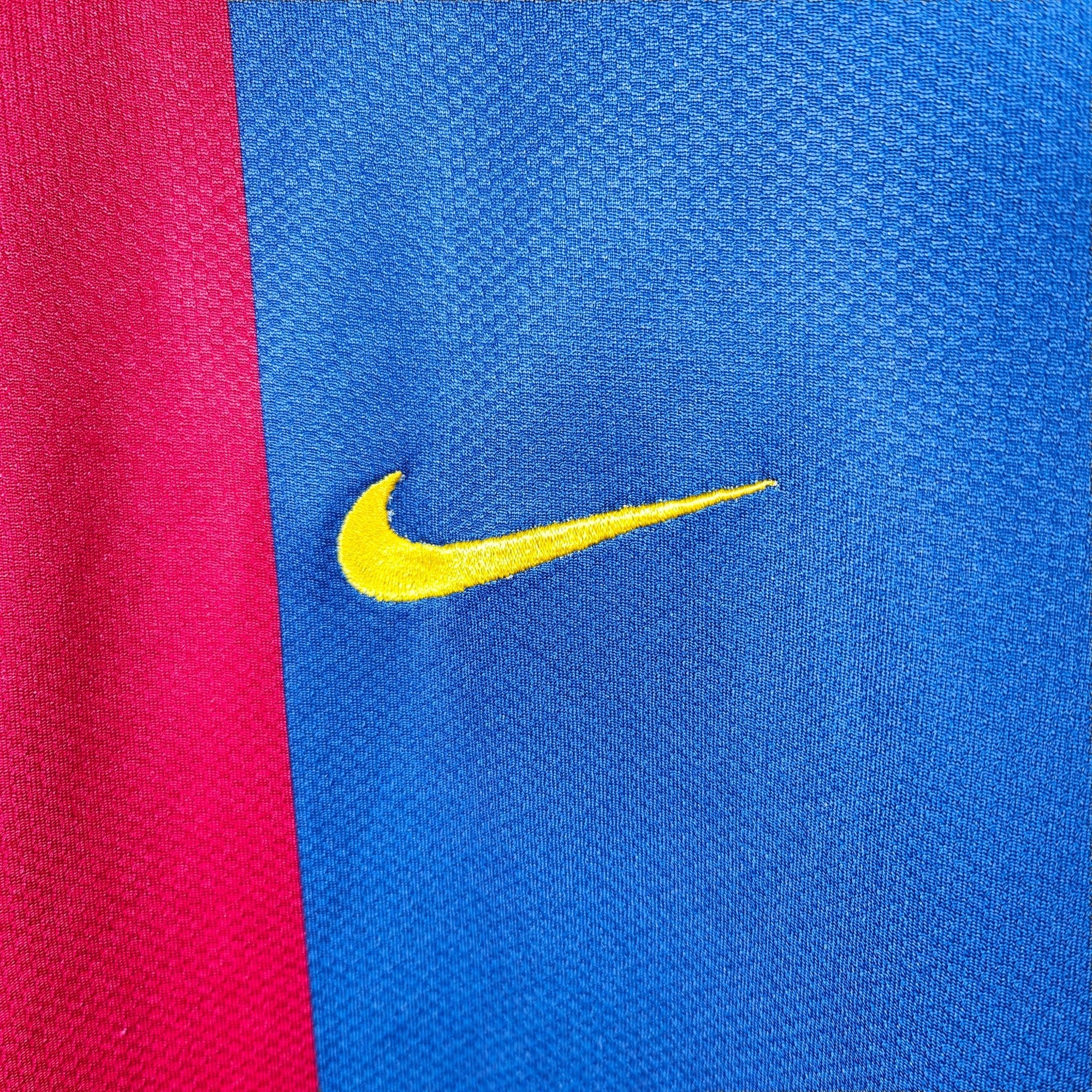 2006 - 07 FC Barcelona Home Shirt Ronaldinho 10 - 8.5/10 - (L) - Eternal Pitch