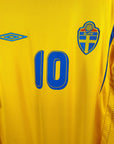 2006 - 07 Sweden Home Shirt Ibrahimovic 11 (L) - Eternal Pitch