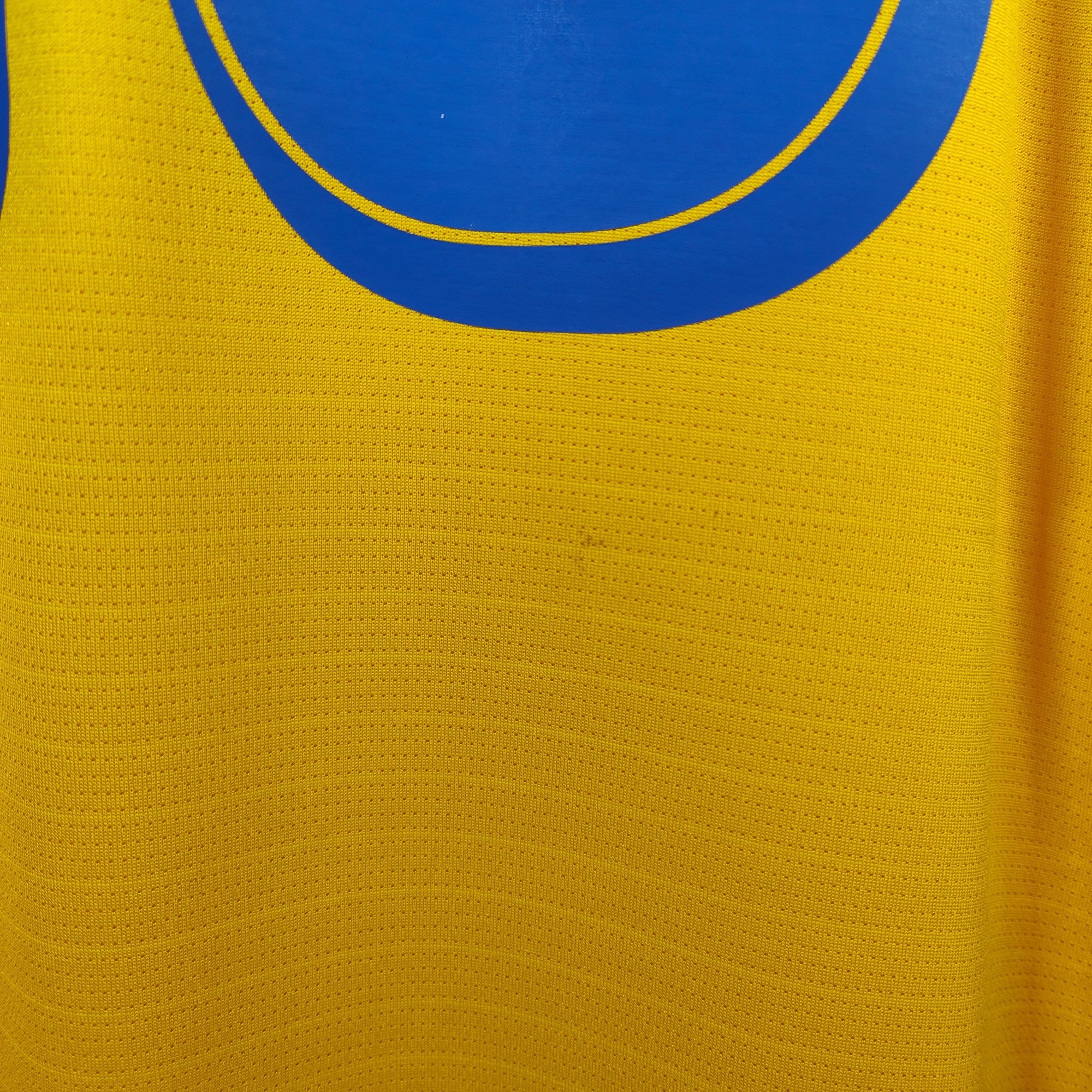 2006 - 07 Sweden Home Shirt Ibrahimovic 11 (L) - Eternal Pitch