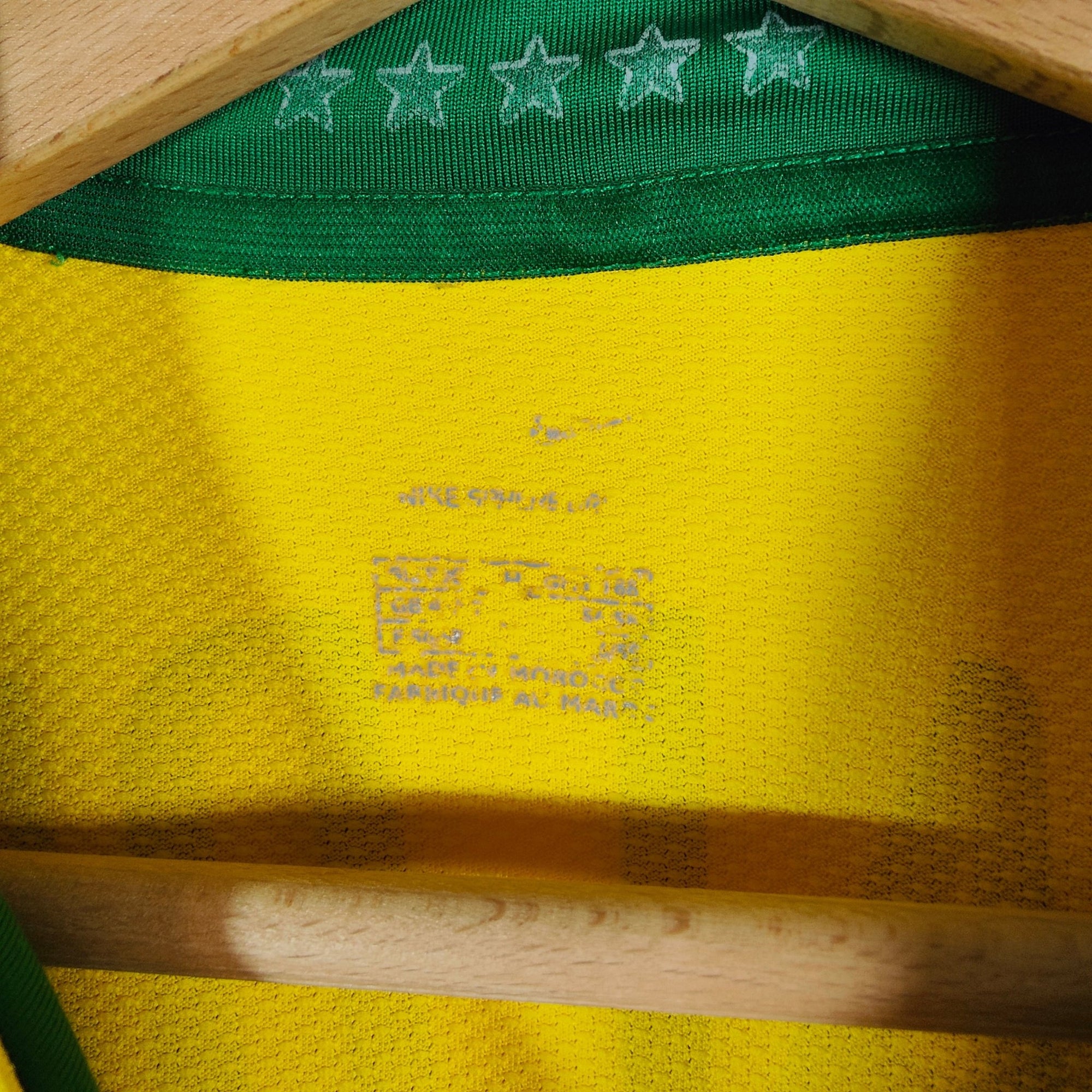 2006 - 08 Brazil Home Shirt Ronaldinho 10 - 8.5/10 - (XL) - Eternal Pitch