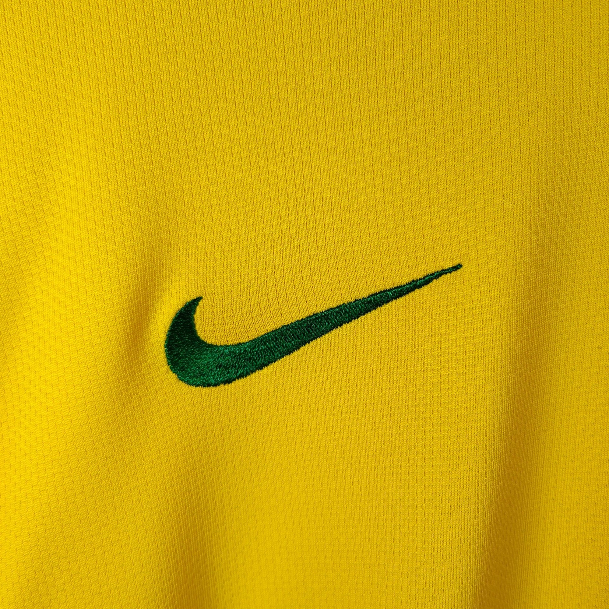 2006 - 08 Brazil Home Shirt Ronaldo 9 (L) - Eternal Pitch