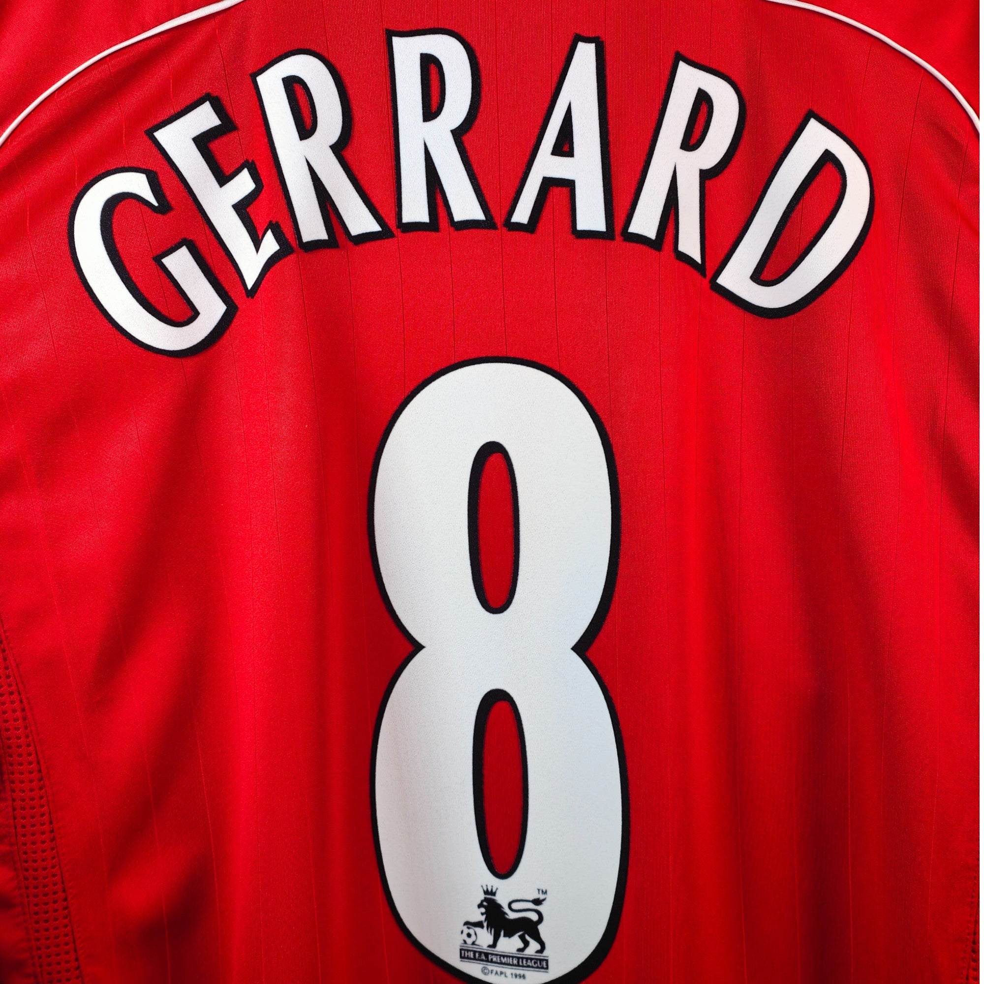 2006 - 08 Liverpool Home Shirt Gerrard 8 - 8.5/10 - (L) - Eternal Pitch