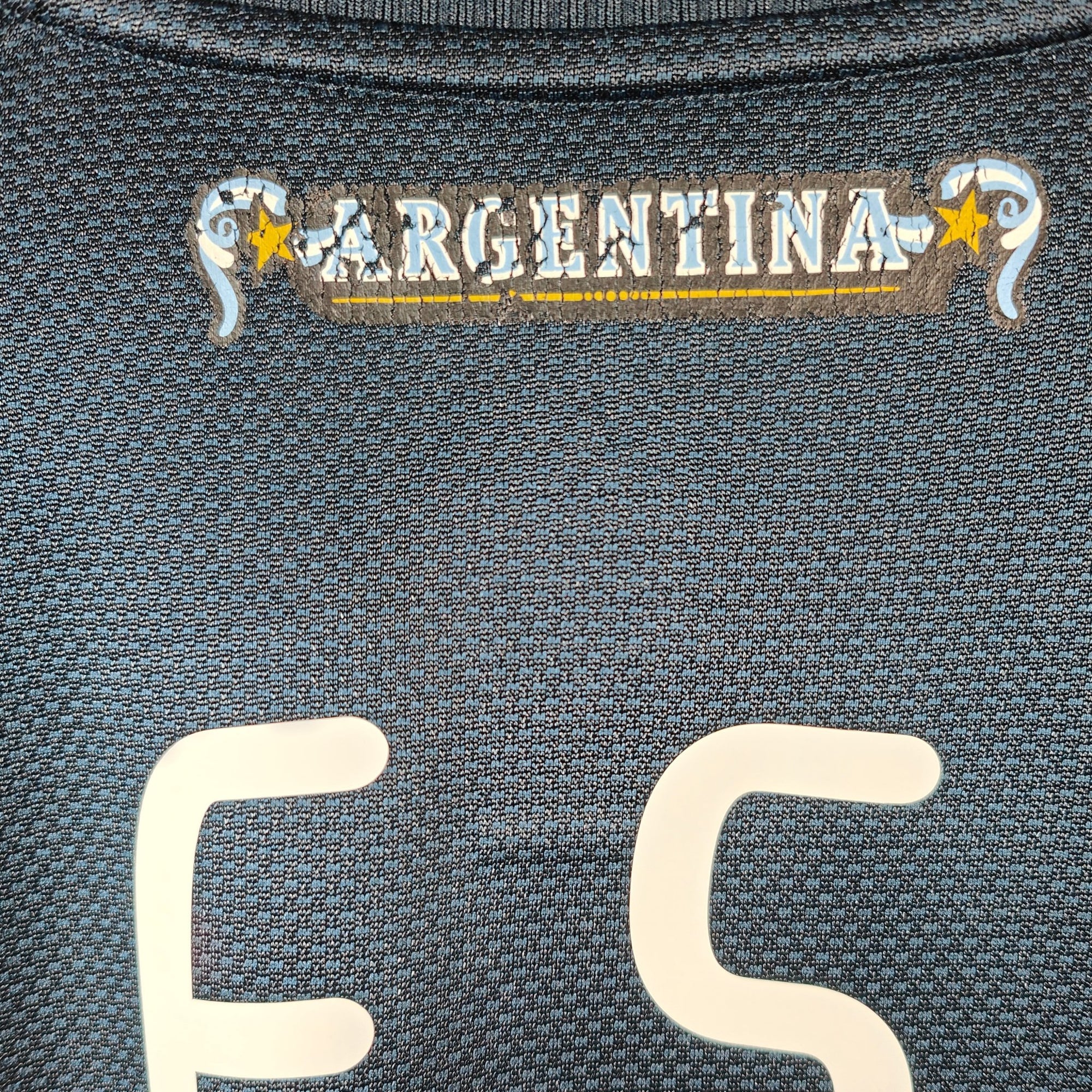2007 - 08 Argentina Away Shirt Messi 18 (L) - Eternal Pitch