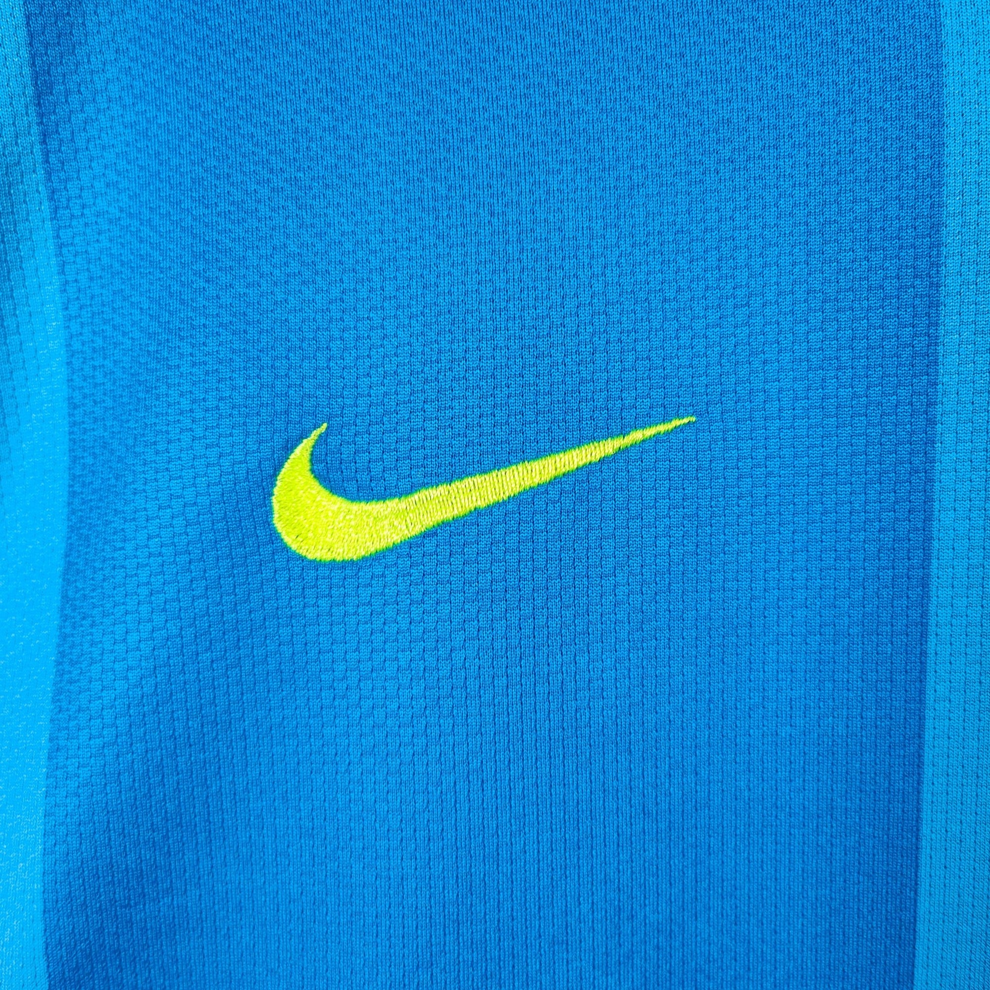 2007 - 08 FC Barcelona Away Shirt Ronaldinho 10 (XL) - Eternal Pitch
