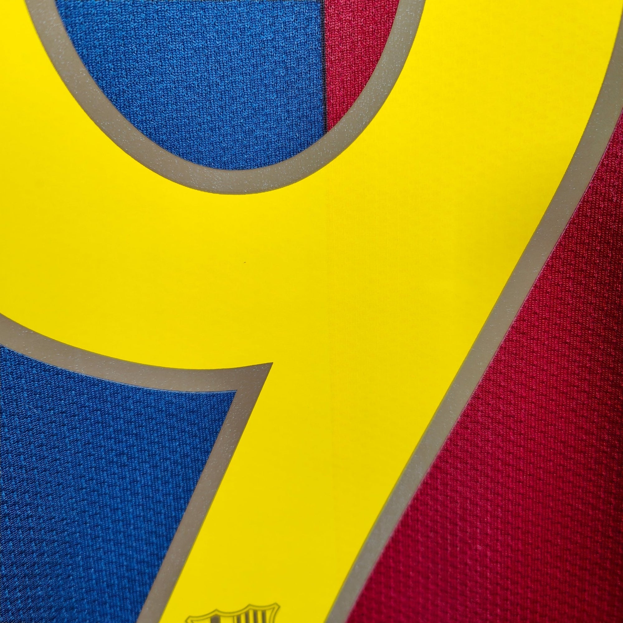 2007 - 08 FC Barcelona Home Shirt Messi 19 - 8.5/10 - (S) - Eternal Pitch