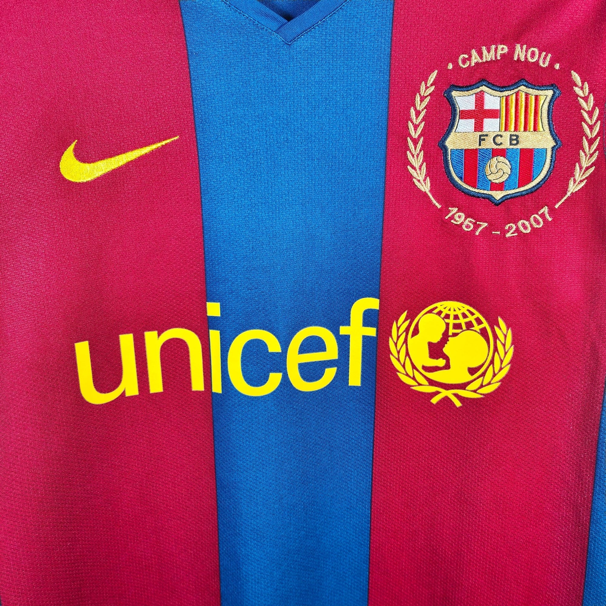 2007 - 08 FC Barcelona Home Shirt Messi 19 - 9/10 - (S) - Eternal Pitch