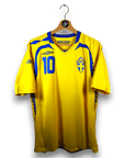 2007 - 09 Sweden Home Shirt Ibrahimovic 10 - 9/10 - (M) - Eternal Pitch