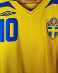 2007 - 09 Sweden Home Shirt Ibrahimovic 10 - 9/10 - (M) - Eternal Pitch