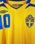 2007 - 09 Sweden Home Shirt Ibrahimovic 10 (M) - Eternal Pitch