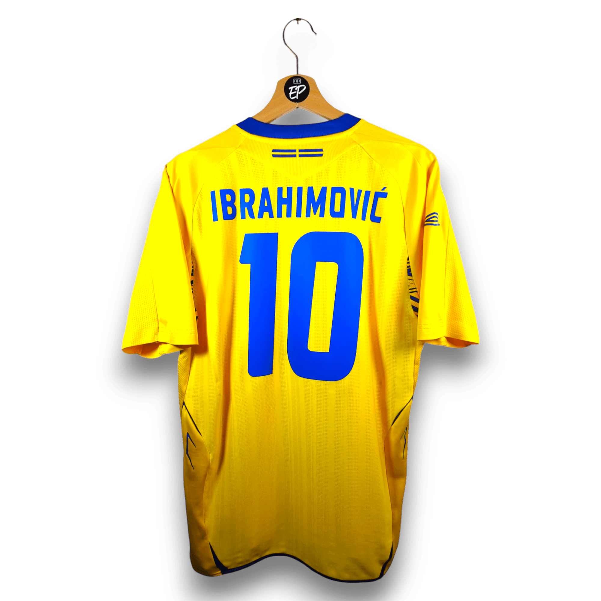 2007 - 09 Sweden Home Shirt Ibrahimovic 10 (M) - Eternal Pitch