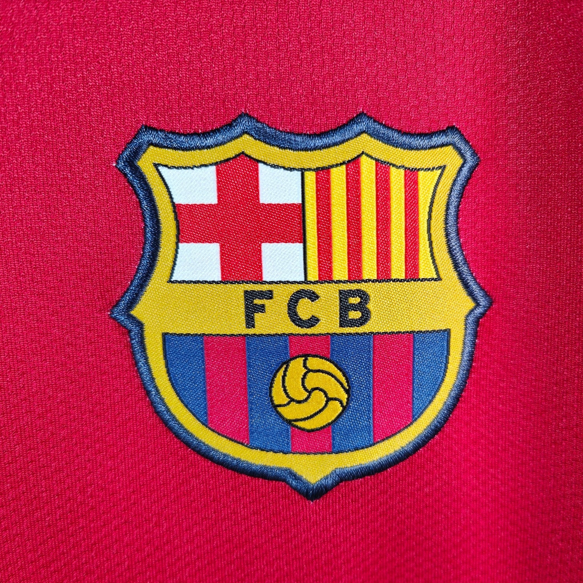 2008 - 09 FC Barcelona Home Shirt Eto'o 9 (M) - Eternal Pitch