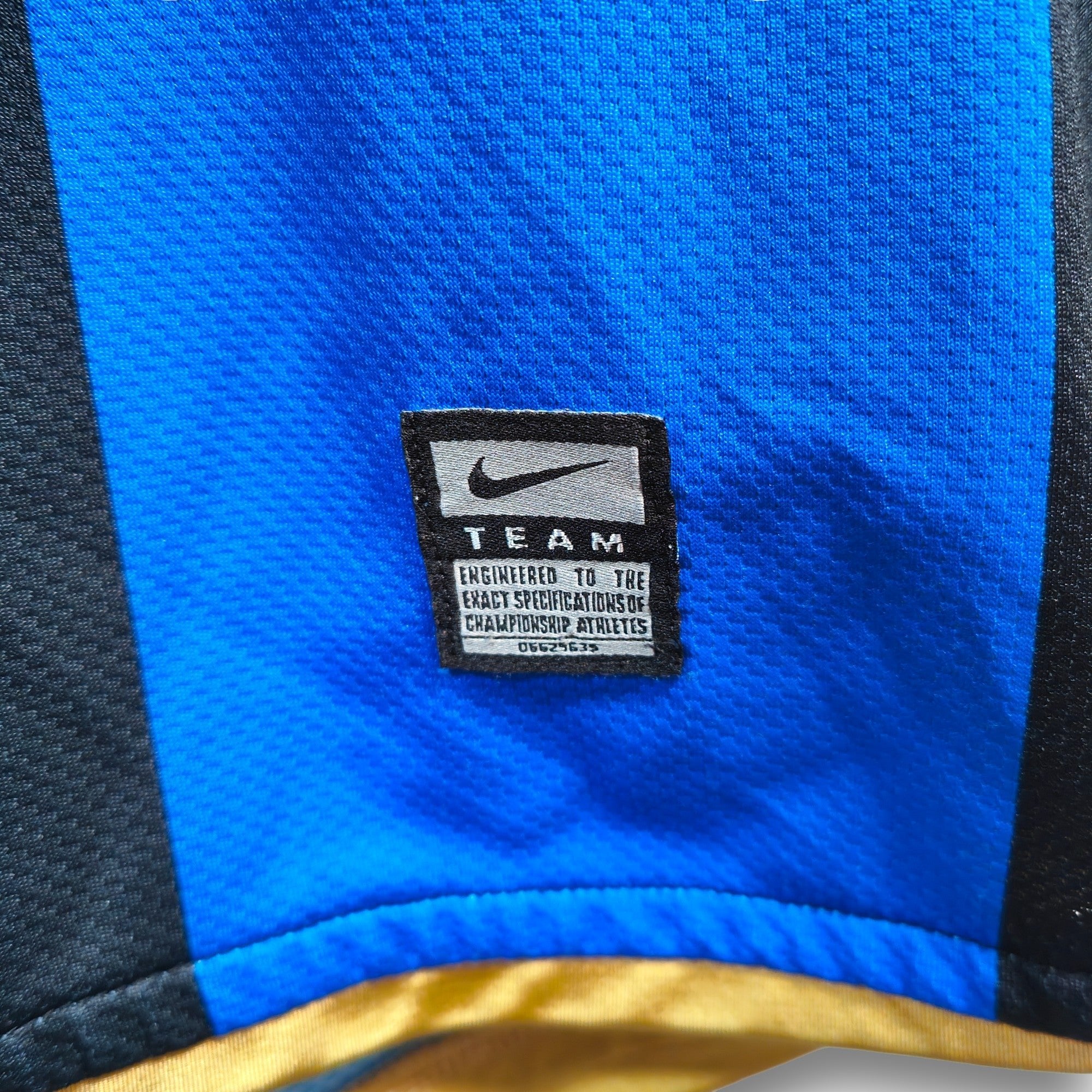 2008 - 09 Inter Milan Home Shirt Figo 7 (L) - Eternal Pitch