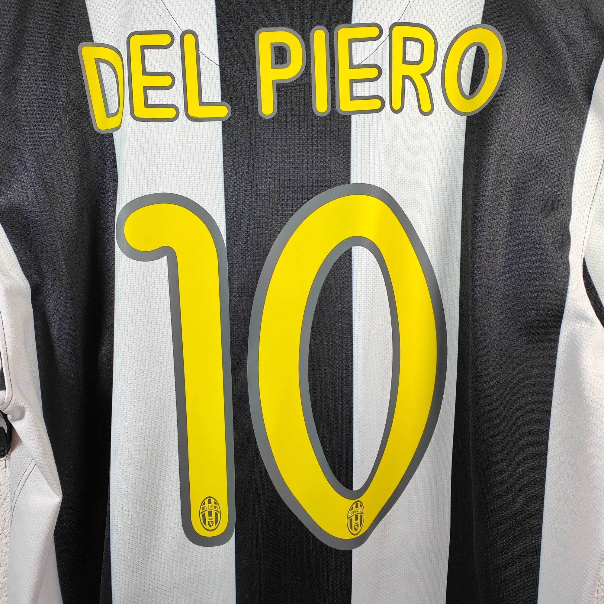 2008 - 09 Juventus Home Shirt Del Piero 10 (XL) - Eternal Pitch